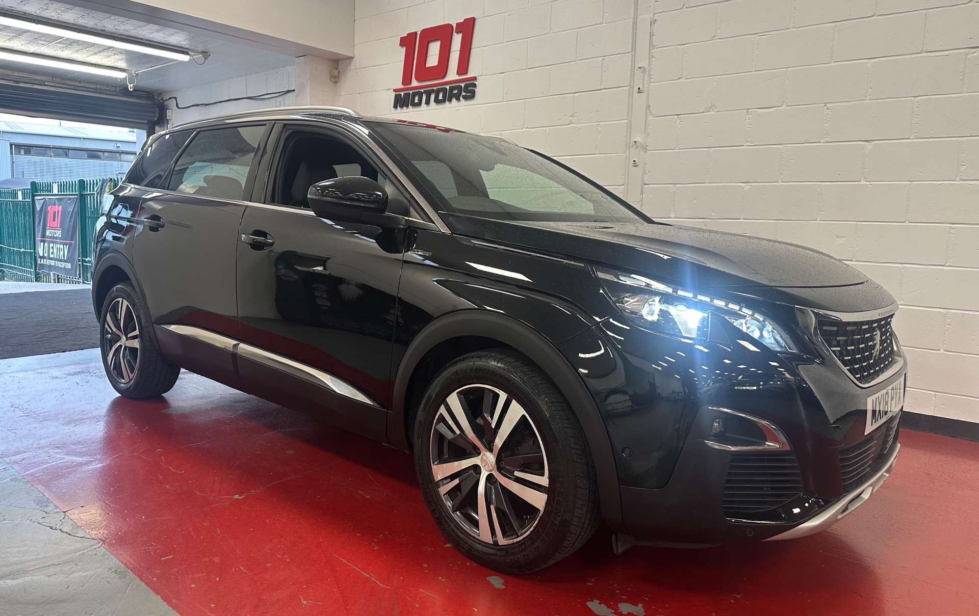 2018 Peugeot 5008