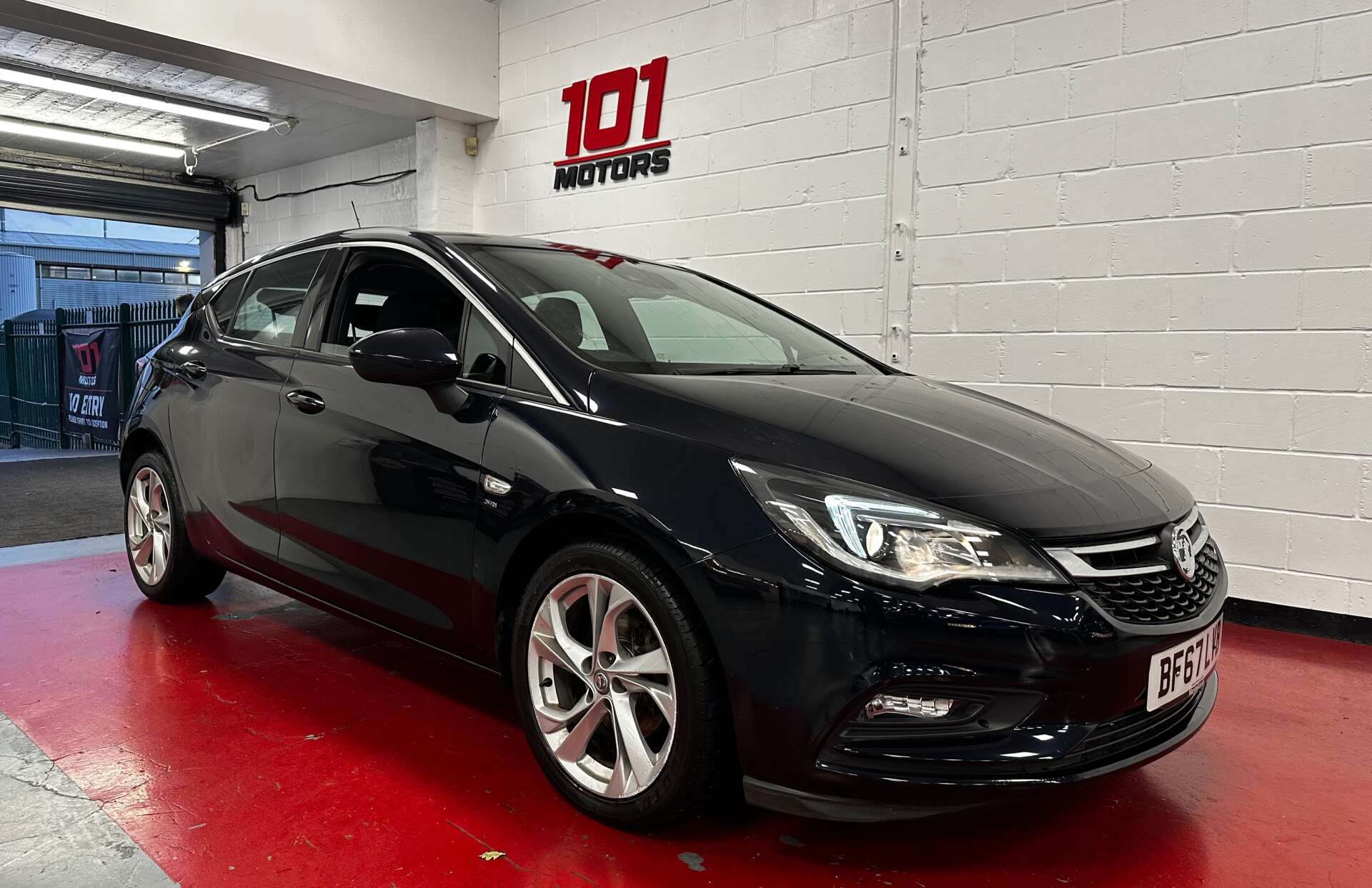 2018 Vauxhall Astra