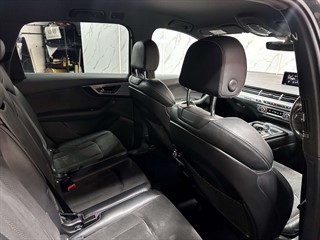 Used Audi Q7 from Love Car Deals