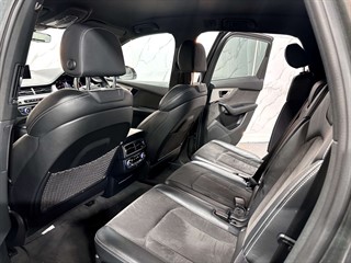Used Audi Q7 from Love Car Deals