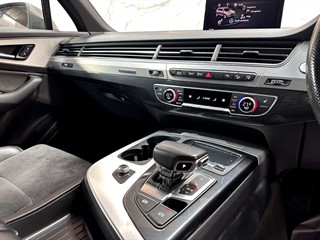 Used Audi Q7 from Love Car Deals