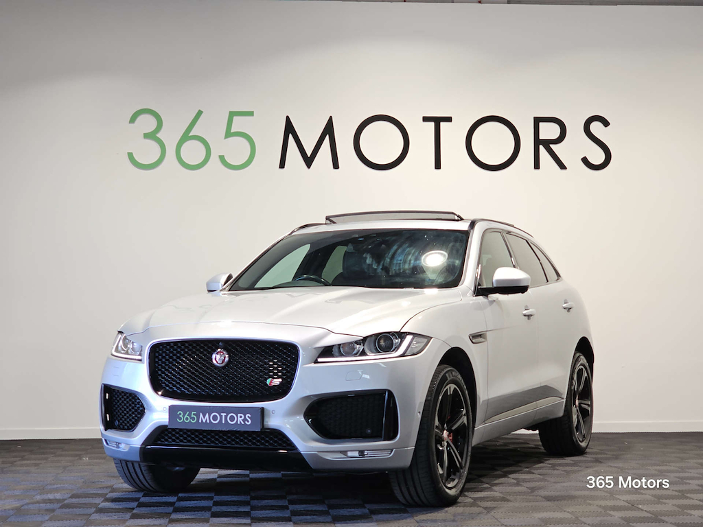 Jaguar F-Pace