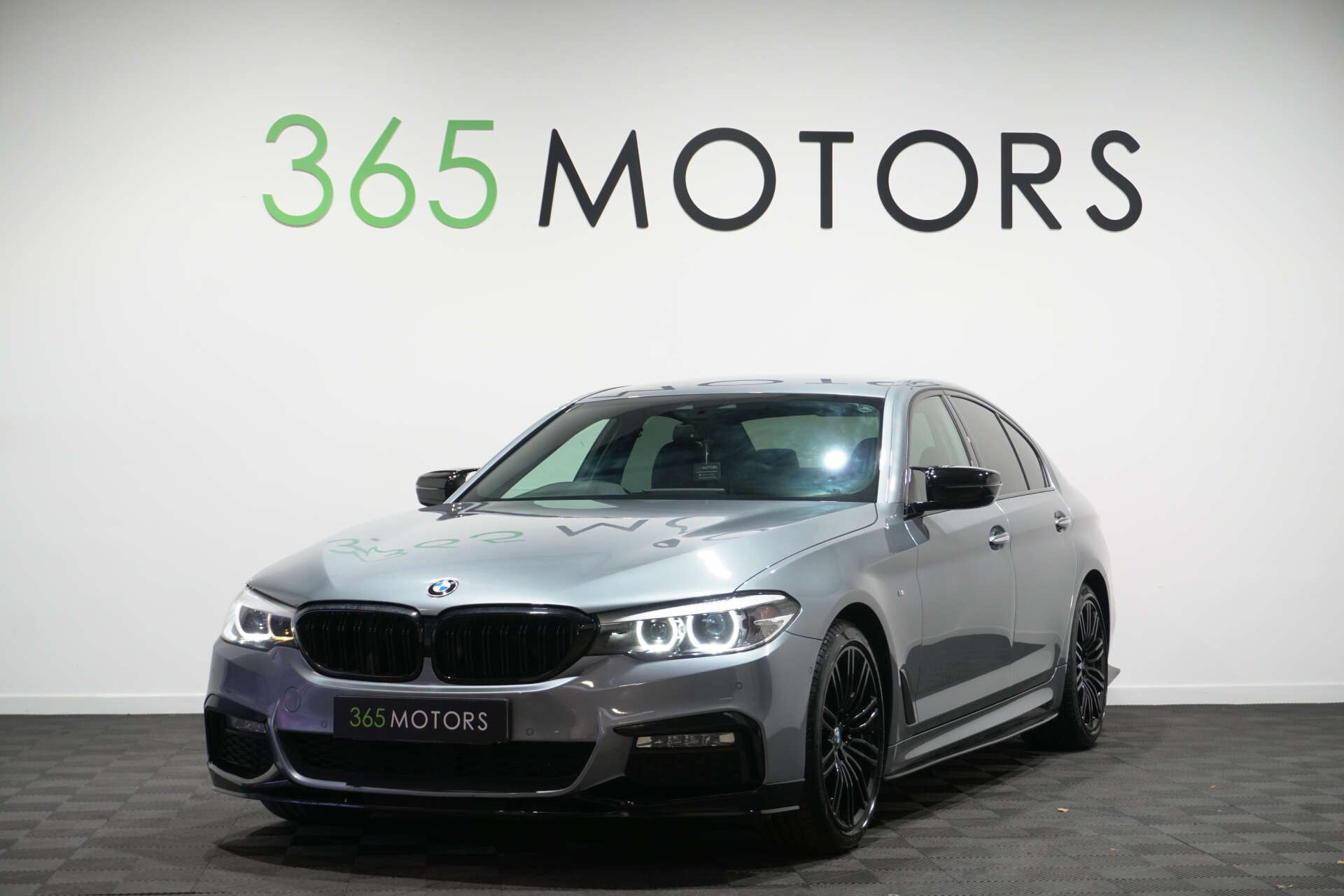 2017 BMW 5 Series