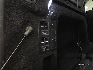 Used Land Rover Discovery from 365 Motors