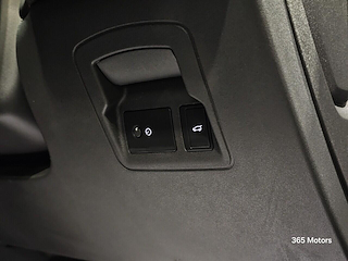 Used Land Rover Range Rover Velar from 365 Motors