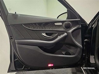 Used Mercedes C200 from 365 Motors