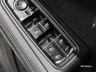 Used Porsche Macan from 365 Motors