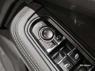 Used Porsche Macan from 365 Motors