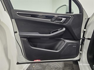 Used Porsche Macan from 365 Motors