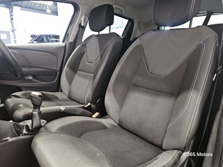 Used Renault Clio from 365 Motors