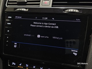 Used Volkswagen Golf from 365 Motors