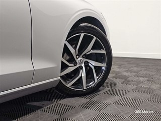 Used Volvo V60 from 365 Motors