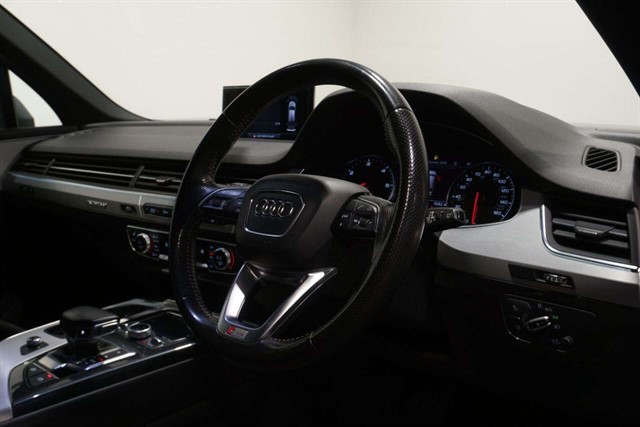 Used Audi Q7