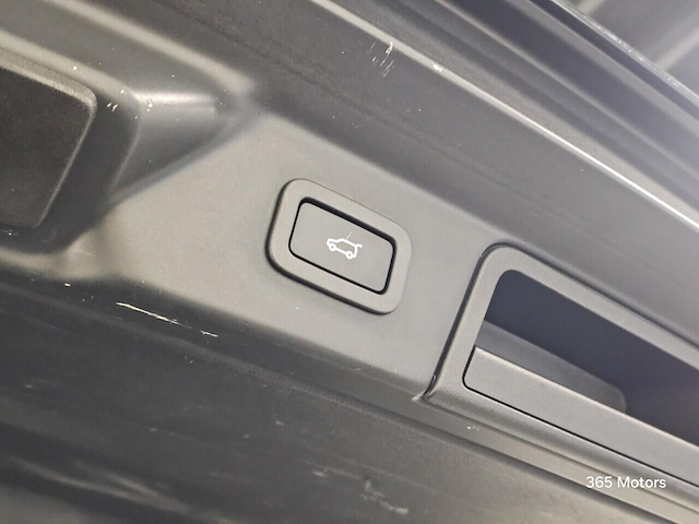 Used Land Rover Range Rover Velar