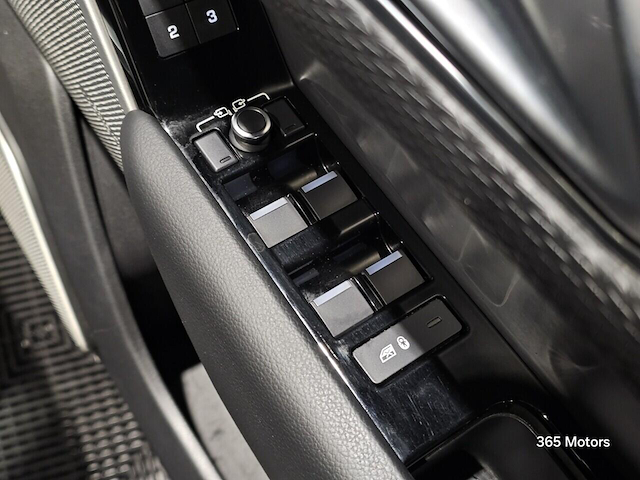 Used Land Rover Range Rover Velar