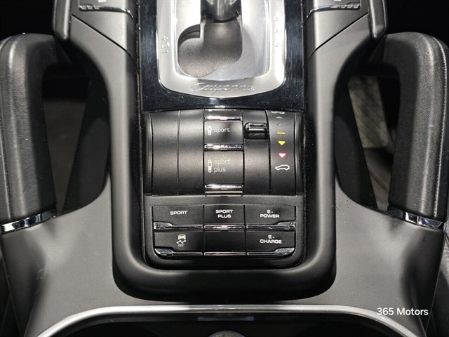 Used Porsche Cayenne