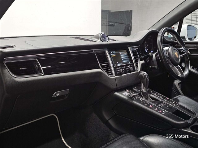 Used Porsche Macan