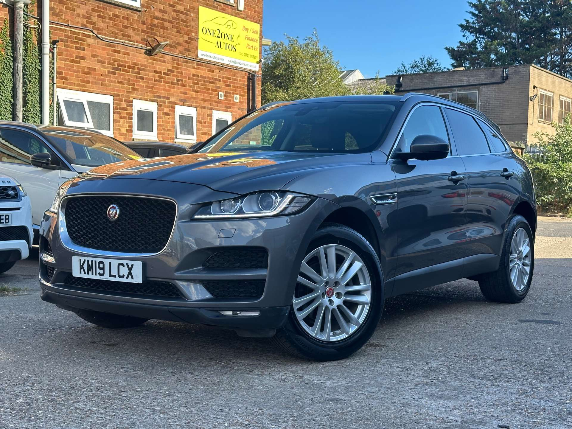 2019 Jaguar F-Pace