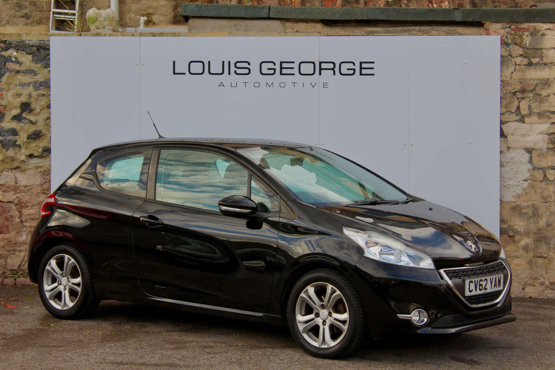2012 Peugeot 208
