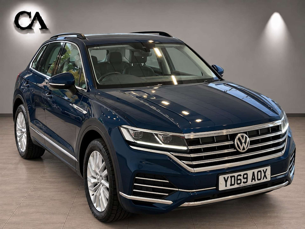 Volkswagen Touareg