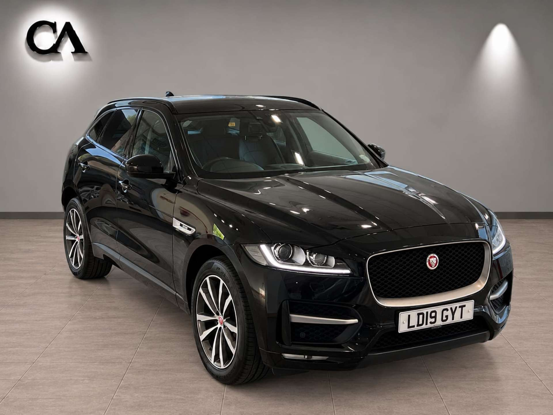 2019 Jaguar F-Pace