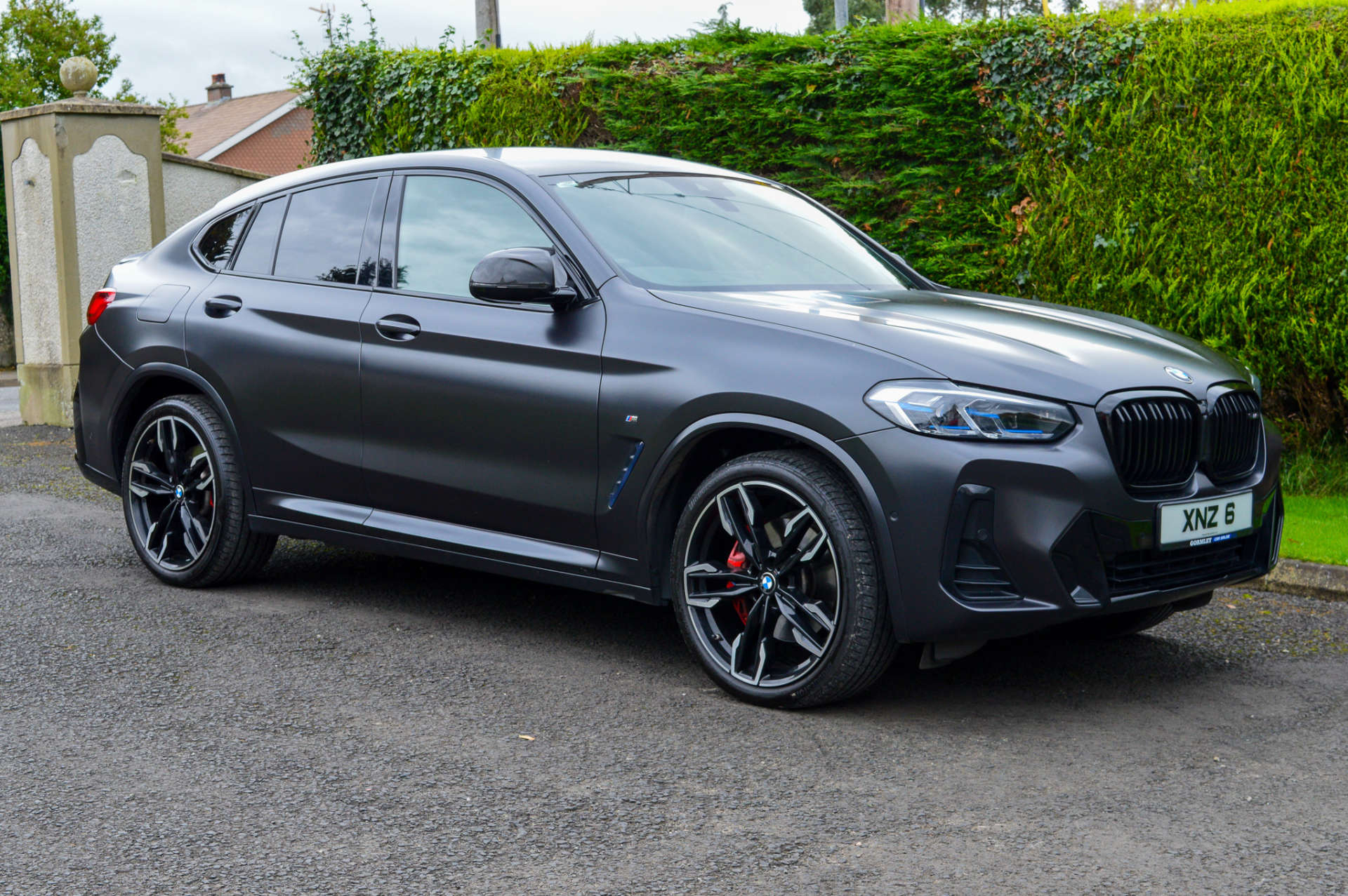 2022 BMW X4
