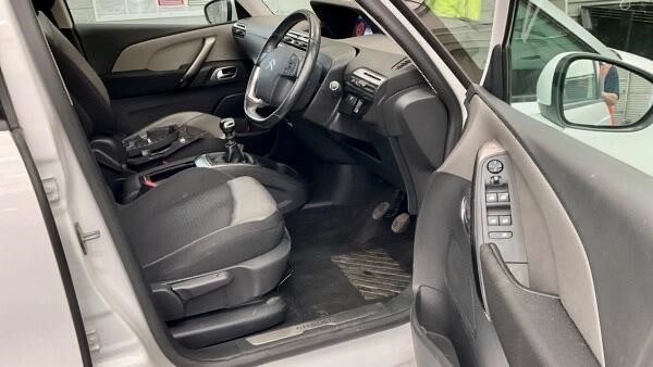 Used Citroen Grand C4 Spacetourer from Bedford Cars