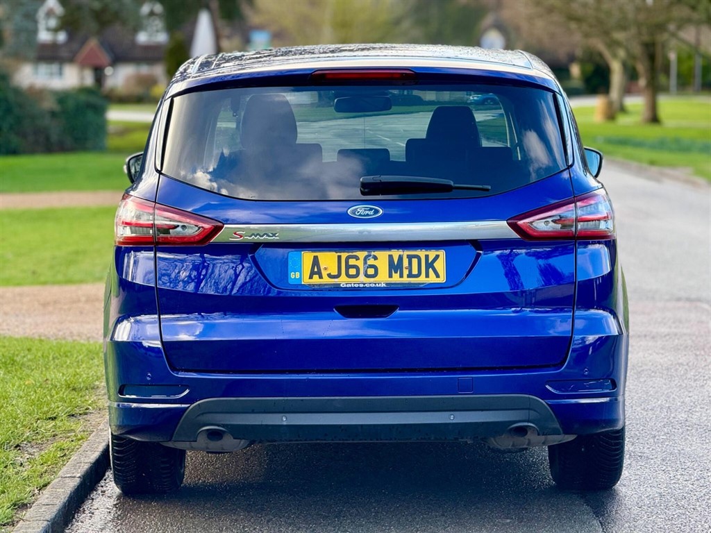 Used Ford S-Max from Bedford Cars