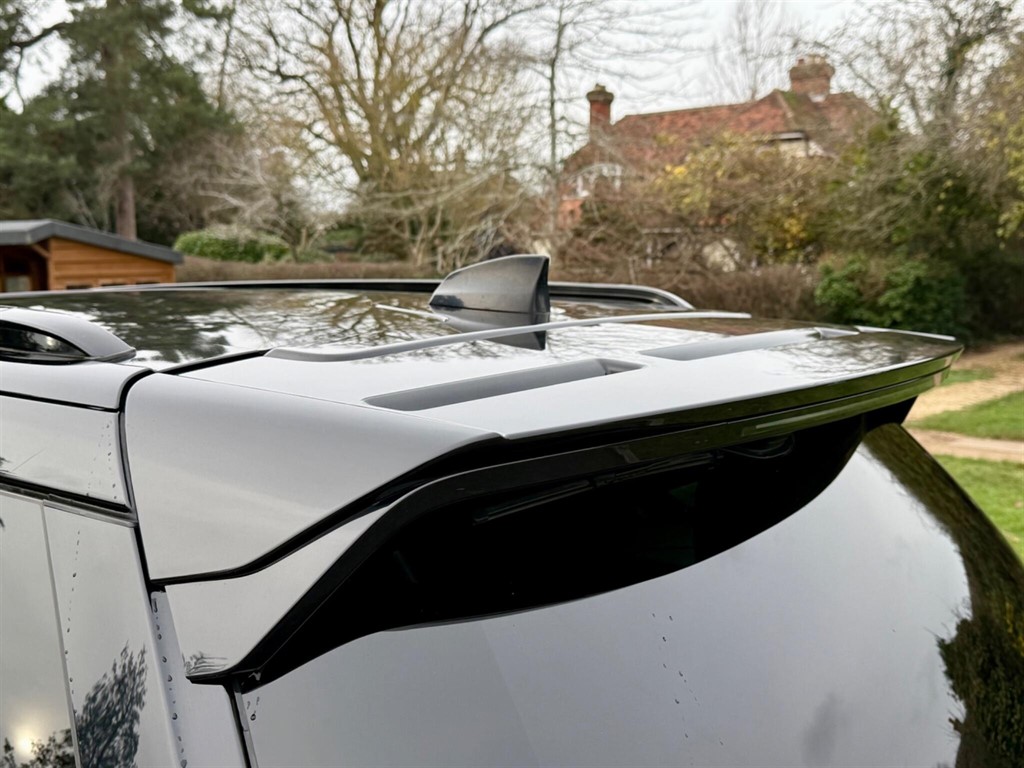 Used Land Rover Discovery from Bedford Cars