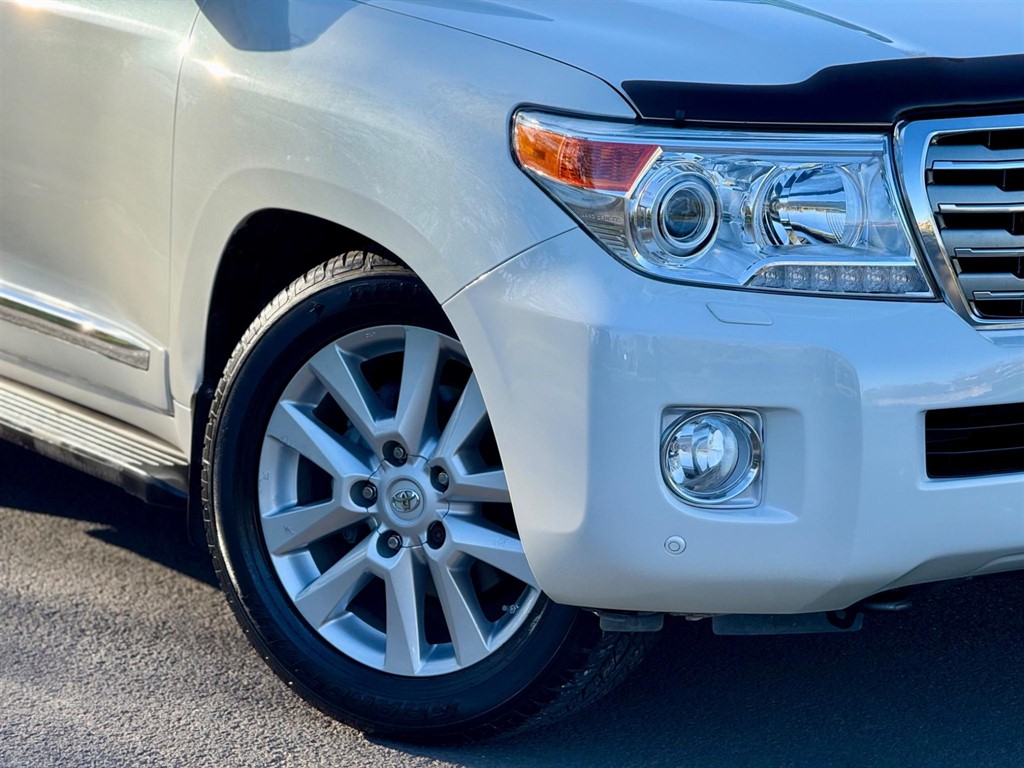 Used Toyota Land Cruiser from Bedford Cars