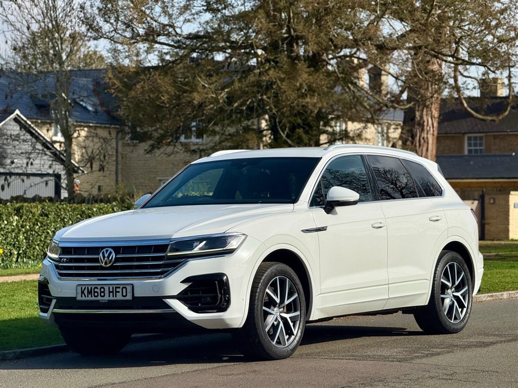 Used Volkswagen Touareg from Bedford Cars