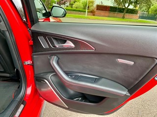 Used Audi RS6 Avant from Bedford Cars