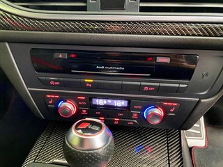 Used Audi RS6 Avant from Bedford Cars