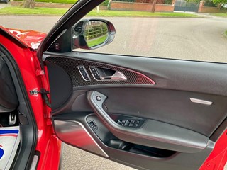 Used Audi RS6 Avant from Bedford Cars