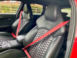 Used Audi RS6 Avant from Bedford Cars