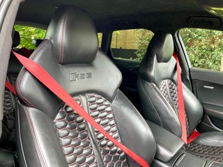 Used Audi RS6 Avant from Bedford Cars