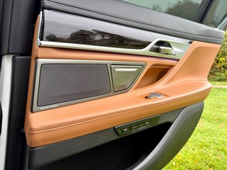 Used BMW 730ld from Bedford Cars