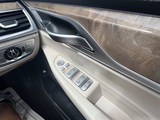 Used BMW 740ld from Bedford Cars