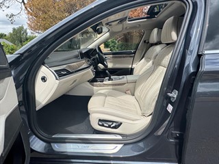 Used BMW 740ld from Bedford Cars