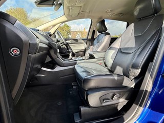 Used Ford S-Max from Bedford Cars