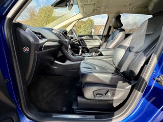 Used Ford S-Max from Bedford Cars