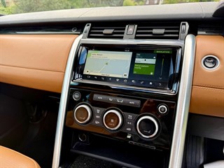 Used Land Rover Discovery from Bedford Cars