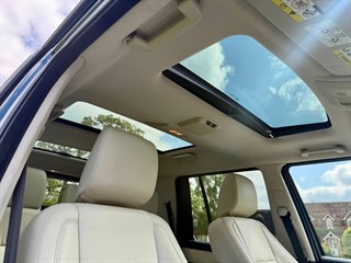 Used Land Rover Discovery from Bedford Cars