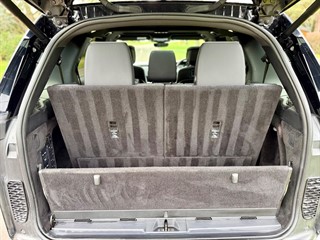 Used Land Rover Discovery from Bedford Cars