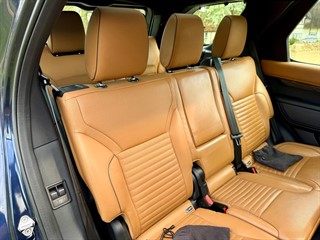 Used Land Rover Discovery from Bedford Cars