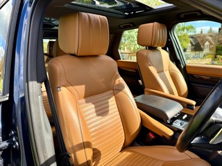 Used Land Rover Discovery from Bedford Cars