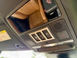 Used Land Rover Discovery from Bedford Cars