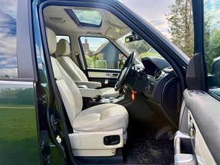 Used Land Rover Discovery from Bedford Cars