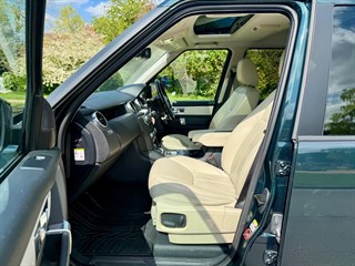 Used Land Rover Discovery from Bedford Cars