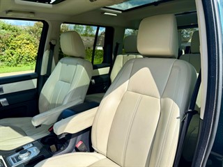 Used Land Rover Discovery from Bedford Cars